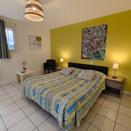 Le Grand Jardin Hotel Aujargues Екстериор снимка