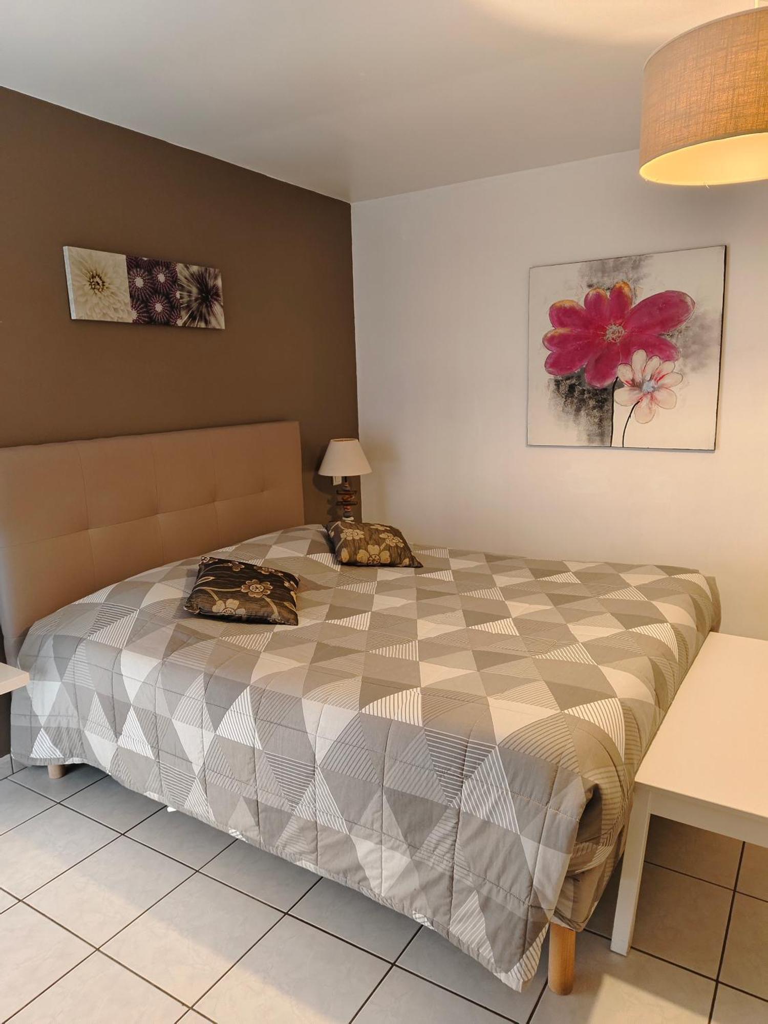 Le Grand Jardin Hotel Aujargues Екстериор снимка